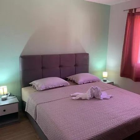 Apartman Marina Apartment *