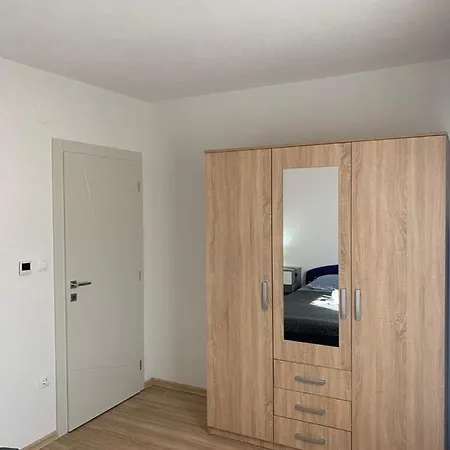 Apartman Marina Apartment *